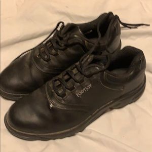 Footjoy Greenjoys size 11 golf shoes 45413
